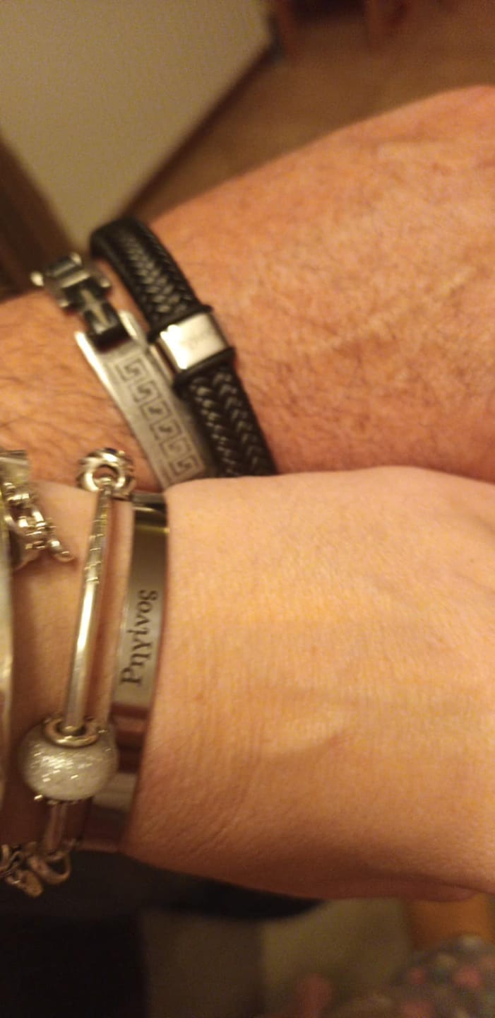 Customer photo review of Bracelet: Cuff