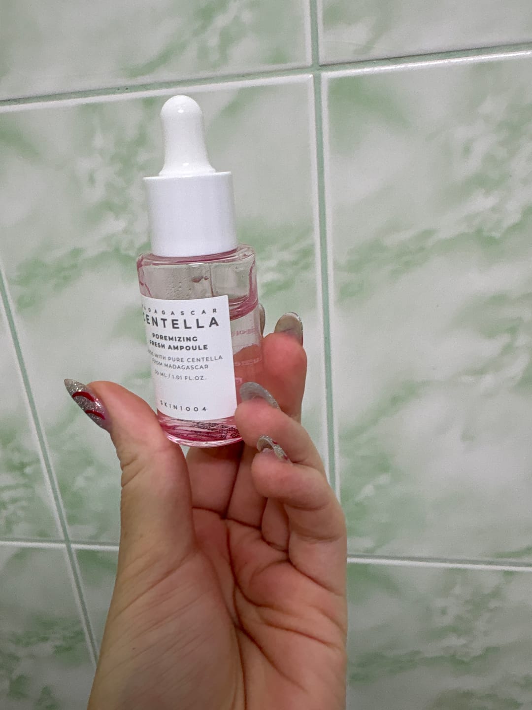 Customer photo review of Sebumu regulējoša ampula SKIN1004 Madagascar Centella Poremizing Fresh Ampoule