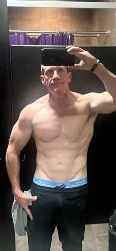 Customer photo review of Myostatin Inhibitor Muscle Builder - MYO-11