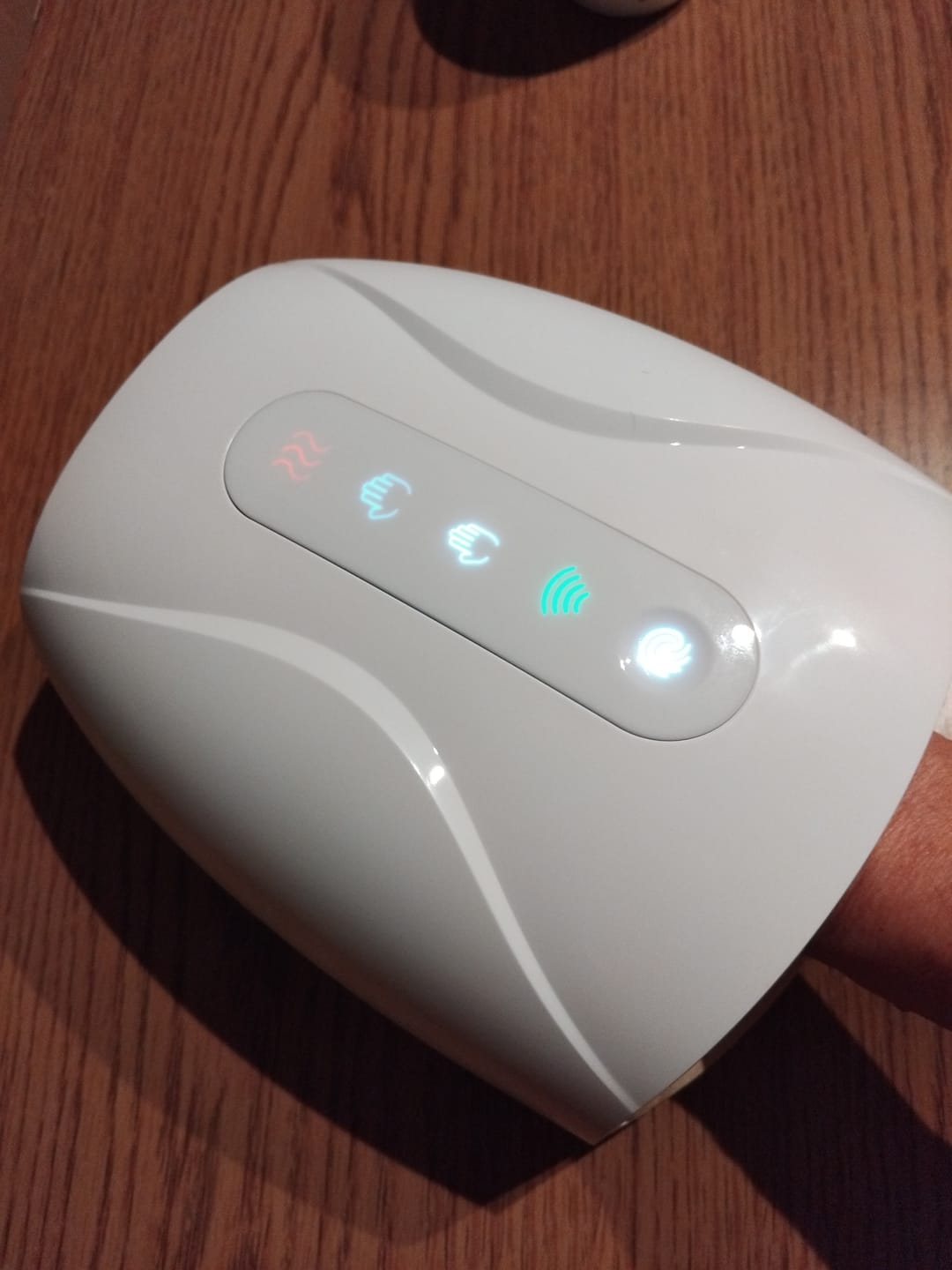 Customer photo review of HandCare+ Regeneráló Kézmasszírozó