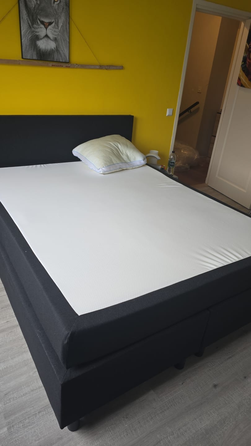 Customer photo review of Boxspring Relax (Extra hoge instap)
