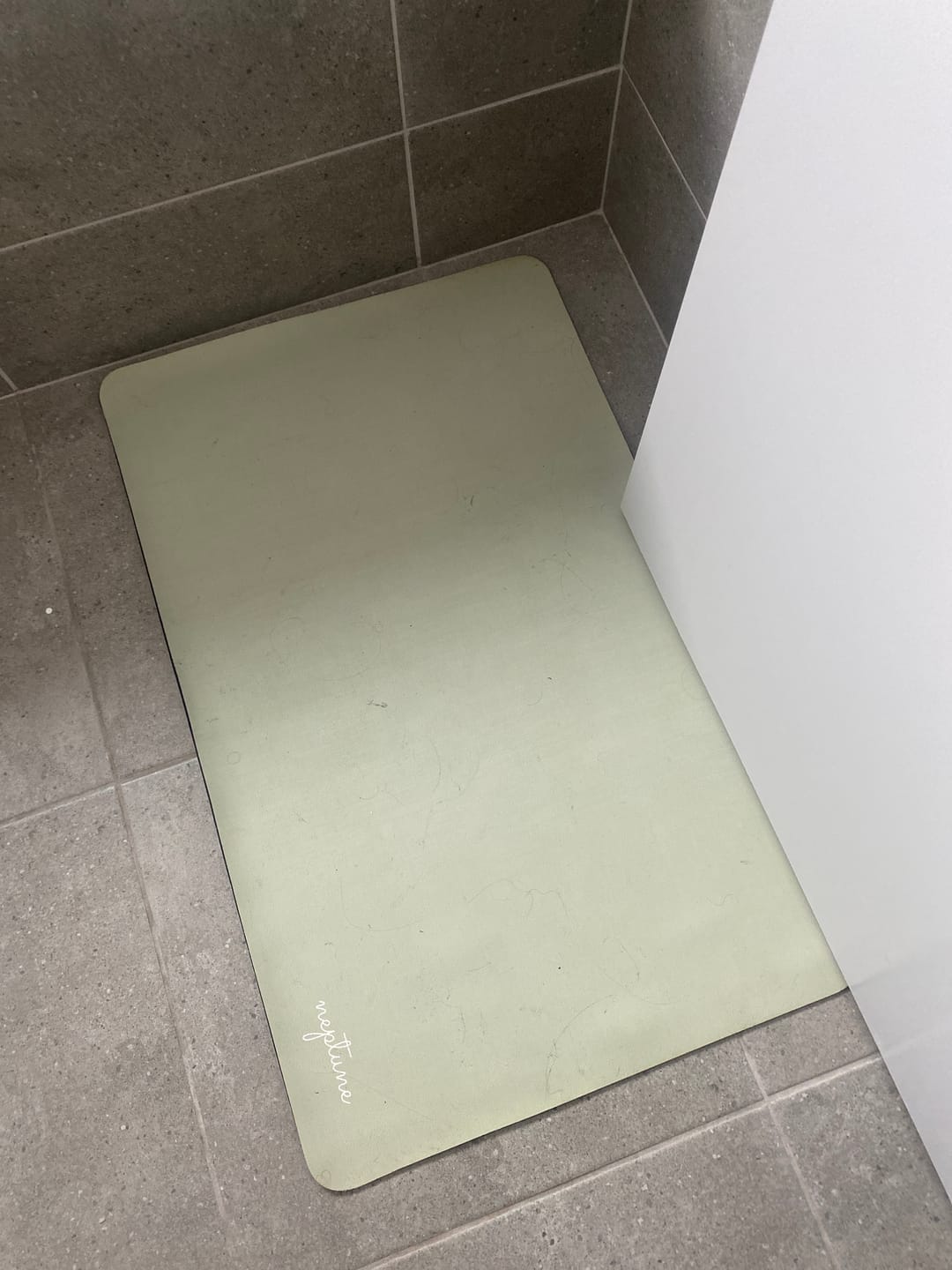 Customer photo review of Diatomite Fast Drying Bathmats (50x80cm)