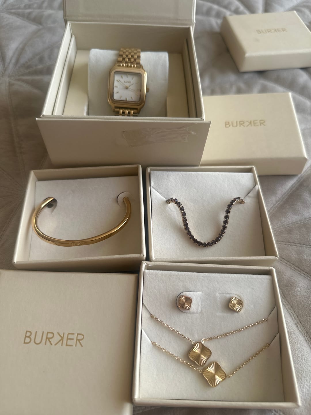 Customer photo review of Flora Gold Set