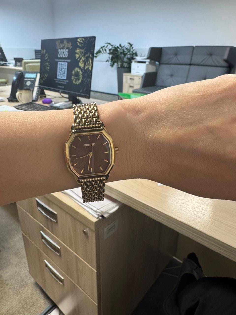 Customer photo review of Julia Gold Brown