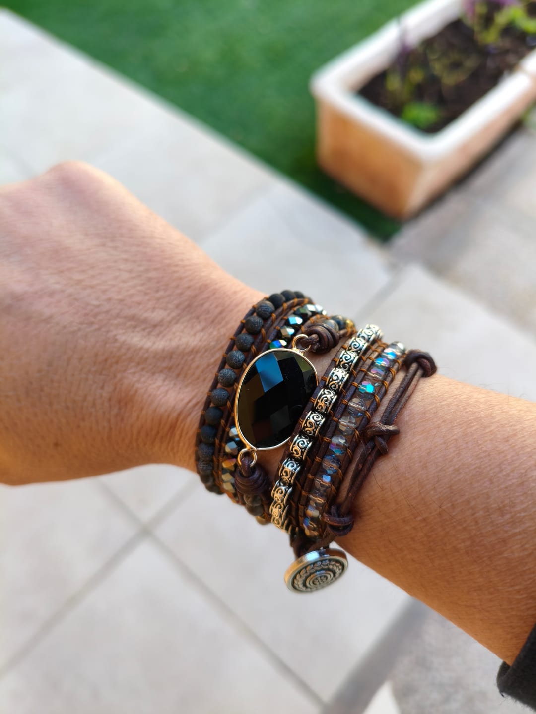Customer photo review of צמיד ריפוי ONYX רב עוצמה