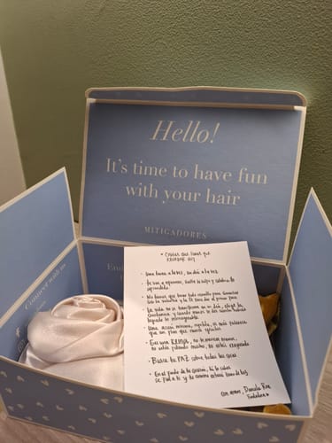 Customer photo review of MOÑO - MINI LARGE VELVET BOWS