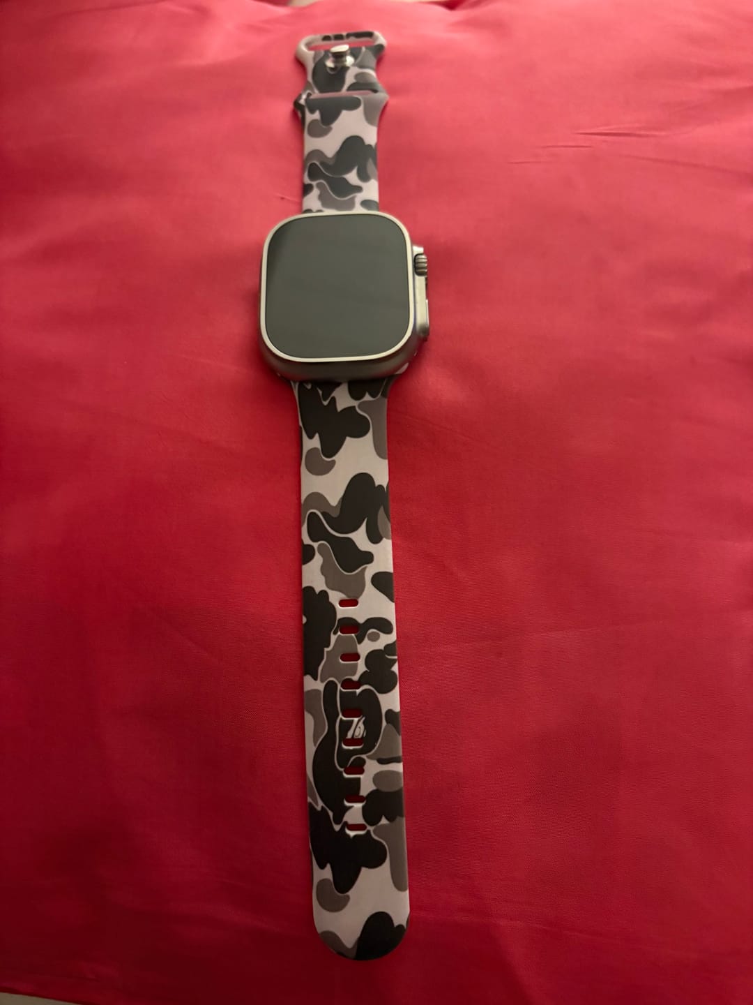 Customer photo review of Apple Watch Armband – Camouflage Silikon – 38–49 mm – Für Series 3–11, SE (1.–3. Gen.), Ultra, Ultra 2 & Ultra 3