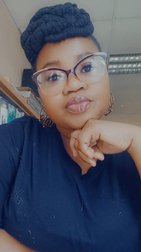 Customer photo review of Silver Era Necklace