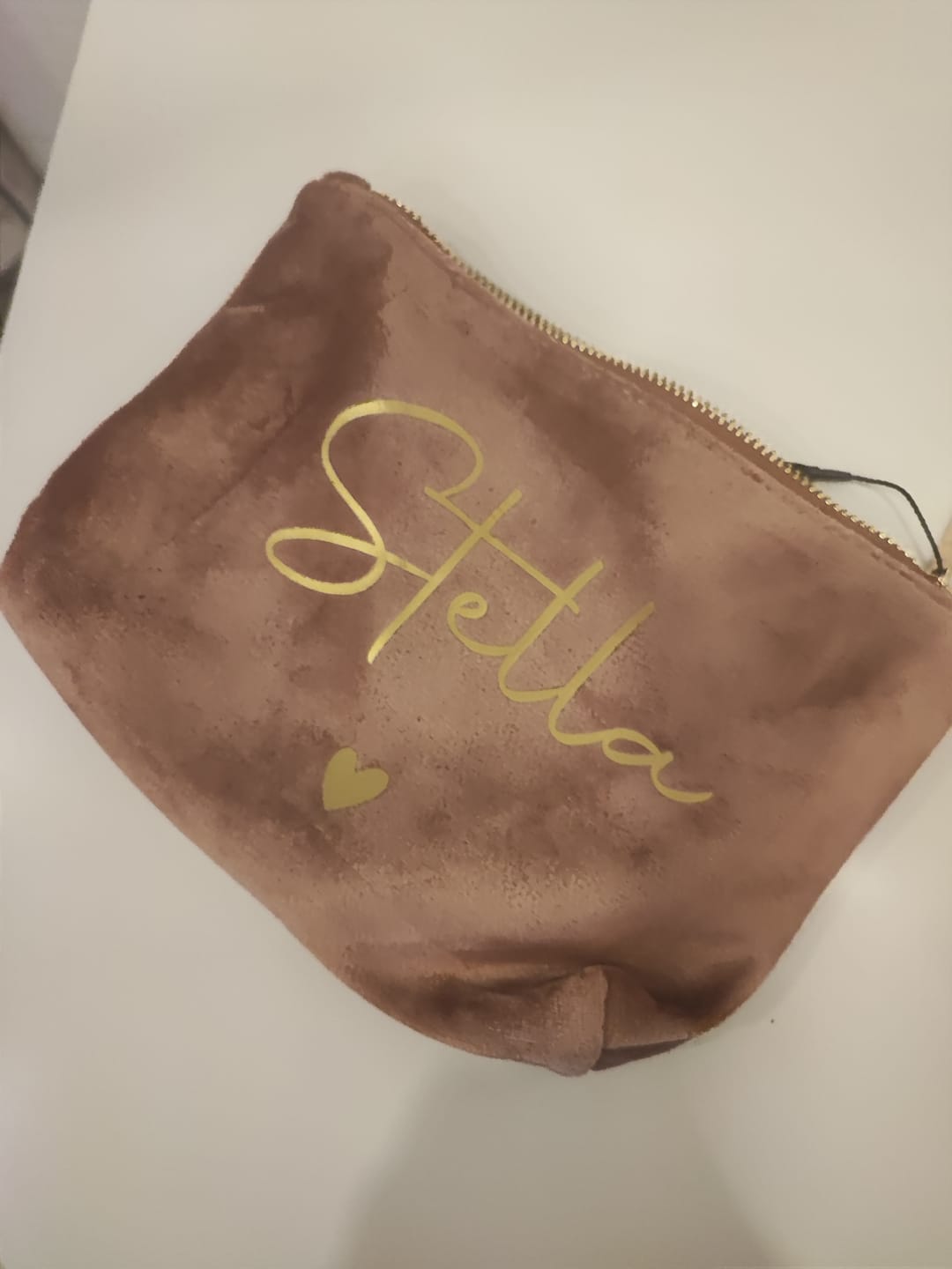 Customer photo review of Meine Kosmetiktasche - Personalisierte Samt Kosmetiktasche für MakeUp und Kosmetika mit Namen