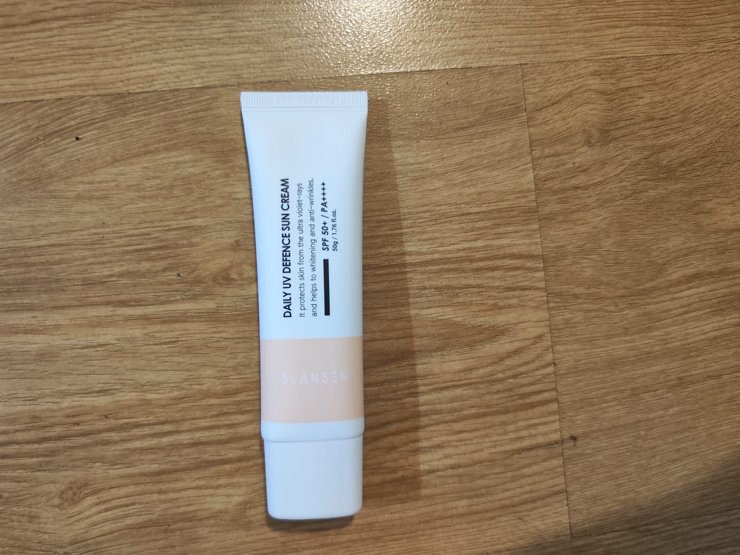 Customer photo review of Слънцезащитен крем с пептиди за коригиране на пигментни петна и бръчки Chamos Blansen  UV SPF50