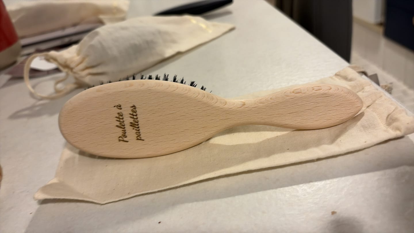 Customer photo review of Brosse à cheveux