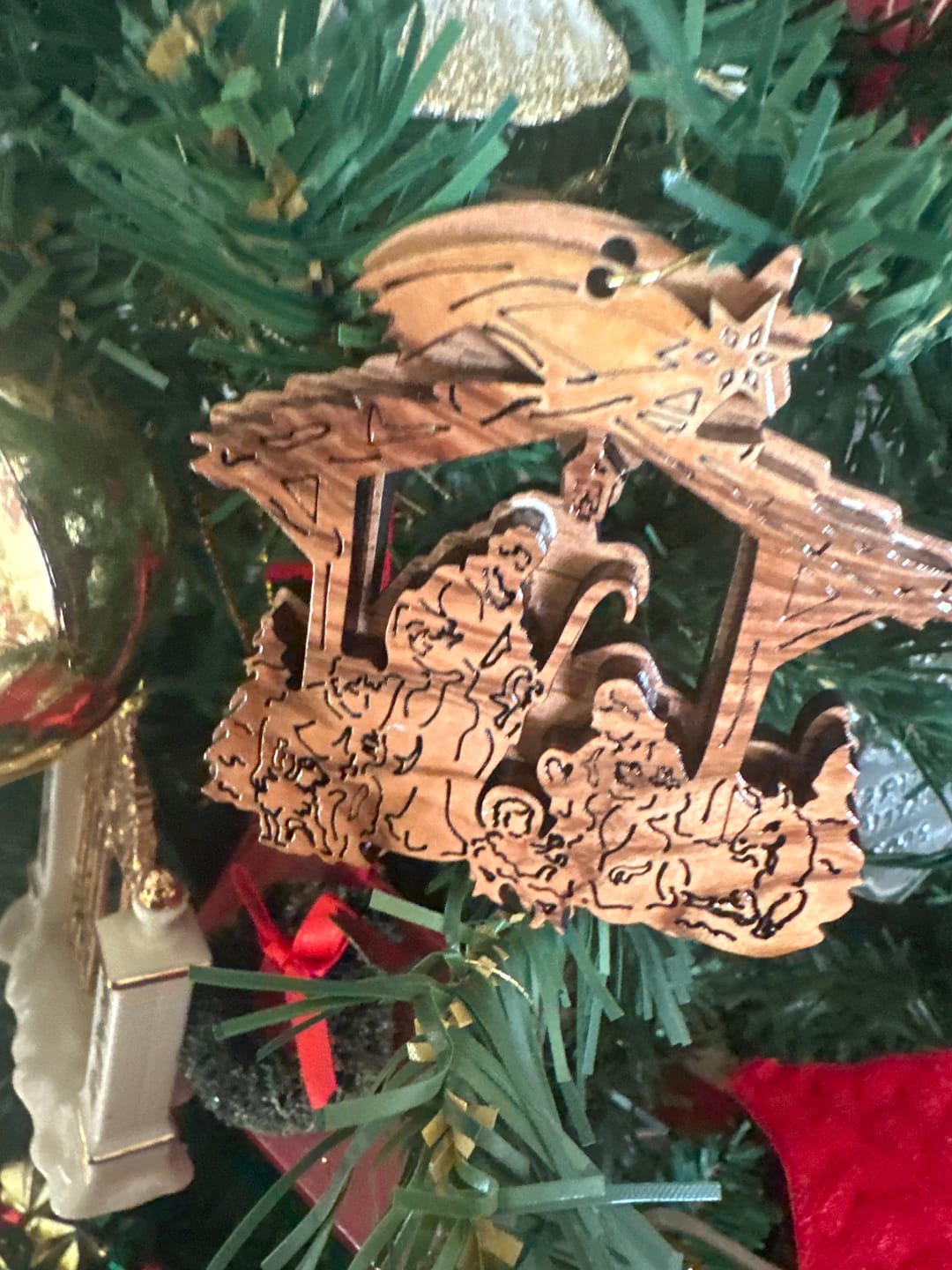 Customer photo review of *New Holy Land Olive Wood Nativity Ornament