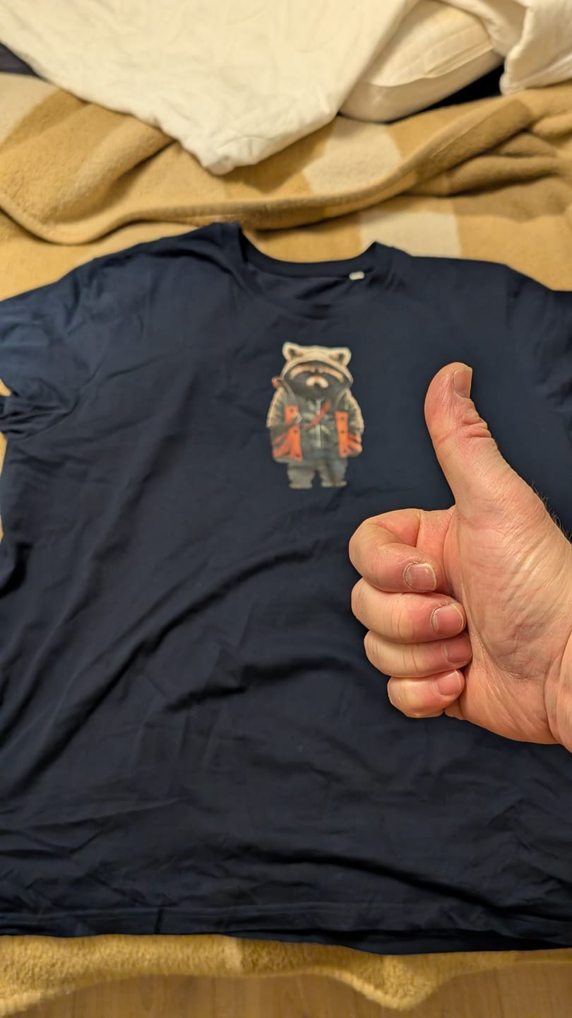 Customer photo review of Willi Waschbär - Bio Herren Shirt