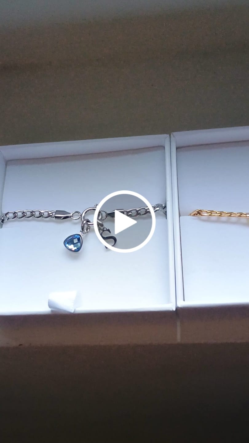 Customer video review of Letter & birthstone bracelet gold