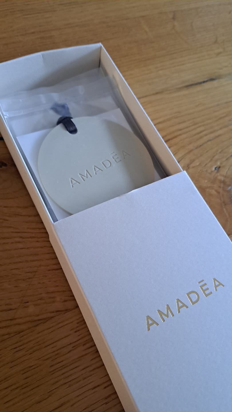 Customer photo review of 3 Profumatori "Ambre" per ambienti, armadi, cassetti e auto. I ciondoli di Amadēa