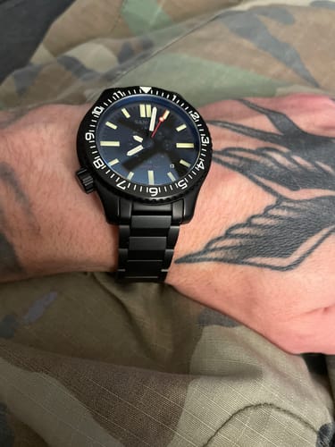 Customer photo review of Diplomat II Bracelet