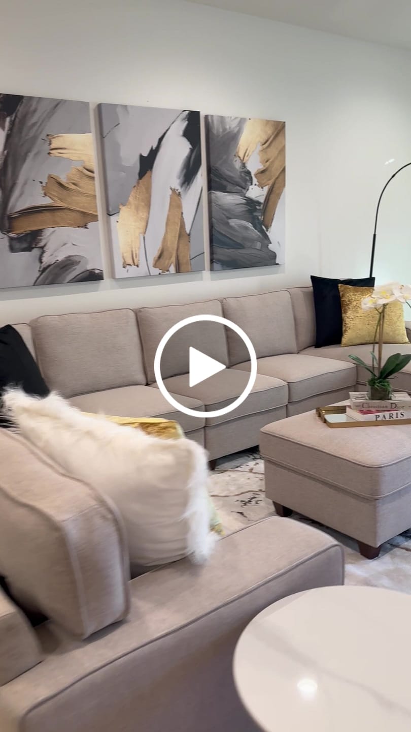 Customer video review of GOLD AND GREY CANVAS