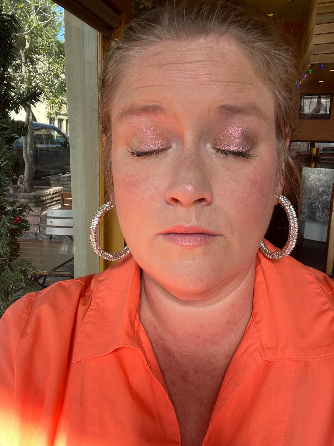 Customer photo review of Multichrome Holographic Liquid Glitter Eyeshadow - Inferno