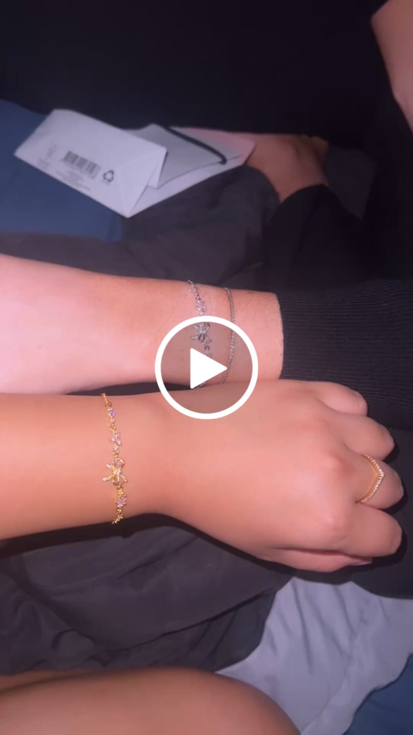 Customer video review of Bow Bracelet