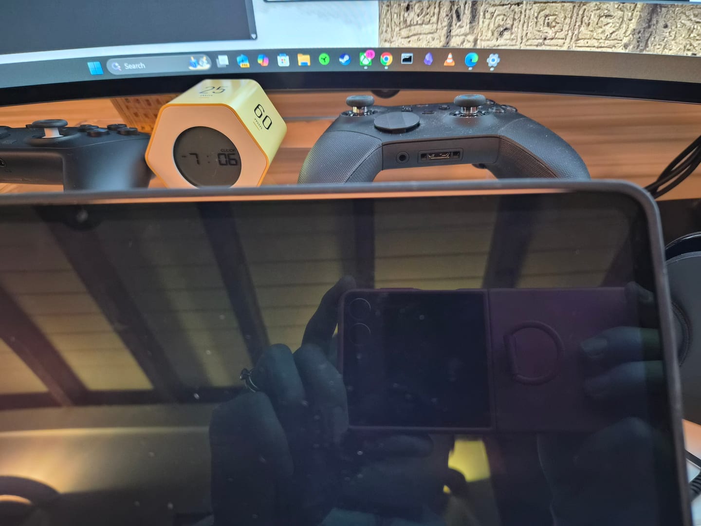 Customer photo review of Samsung Galaxy Tab S11 Ultra Keyboard Case - Slim Backlit with Trackpad | ProTouch Navigate Series