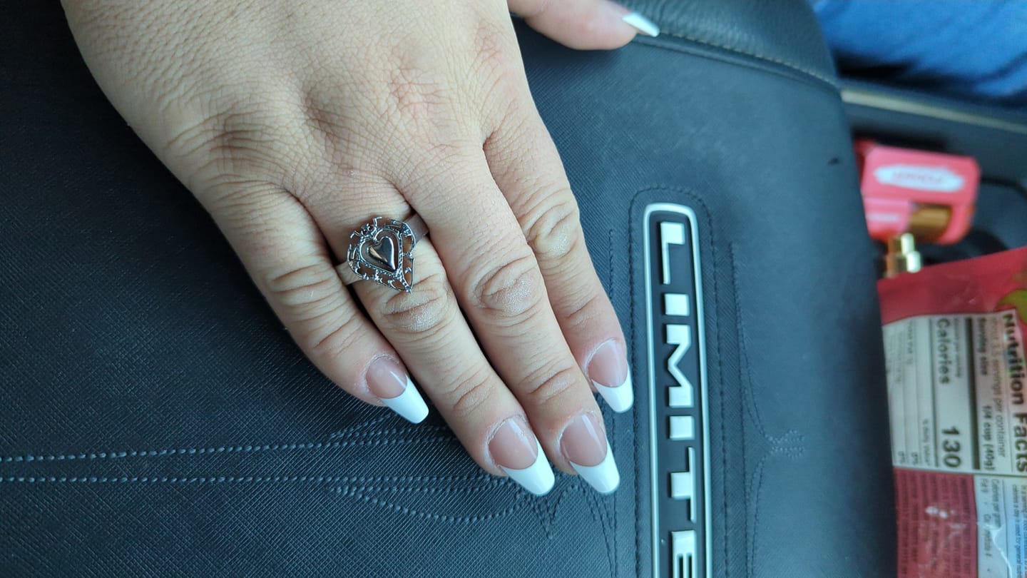 Customer photo review of ANTIQUE HEART RING