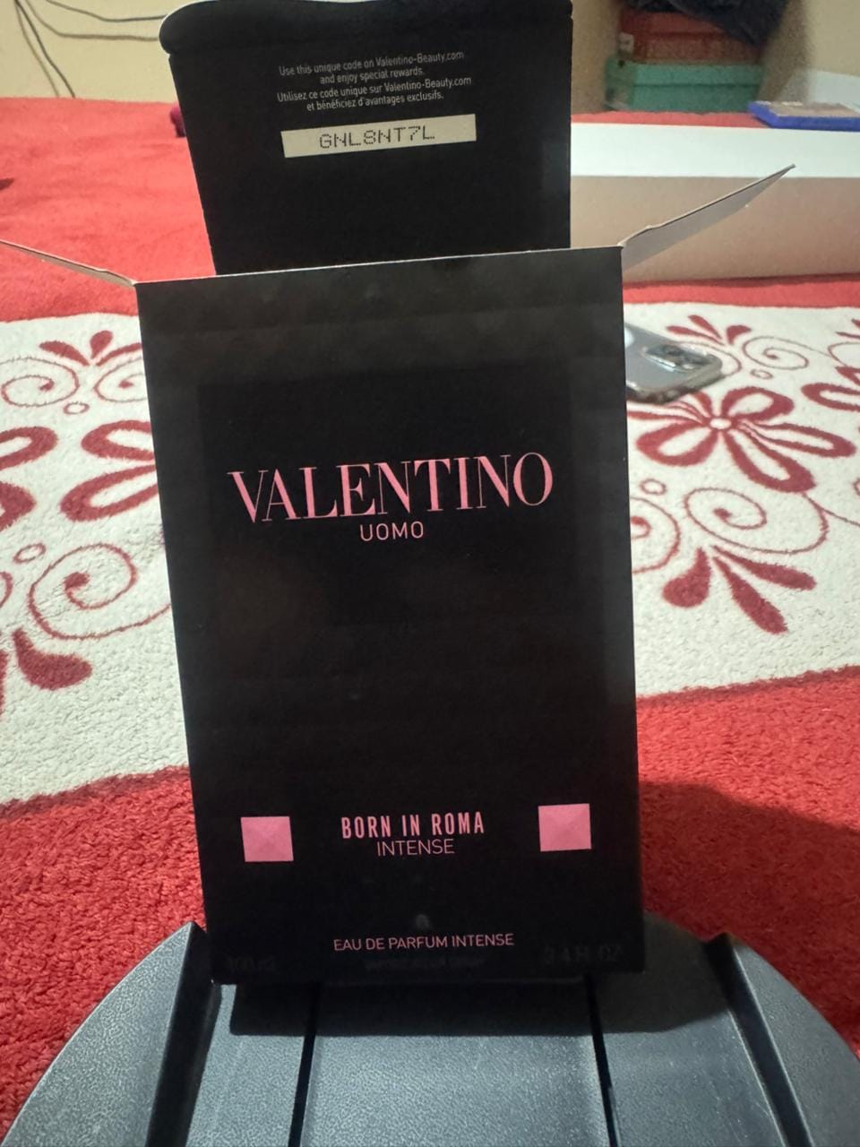 Customer photo review of Perfume Valentino Uomo Born in Roma Intense 100ml EDP