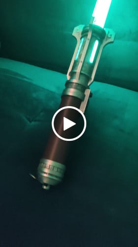 Customer video review of MIRRAH
