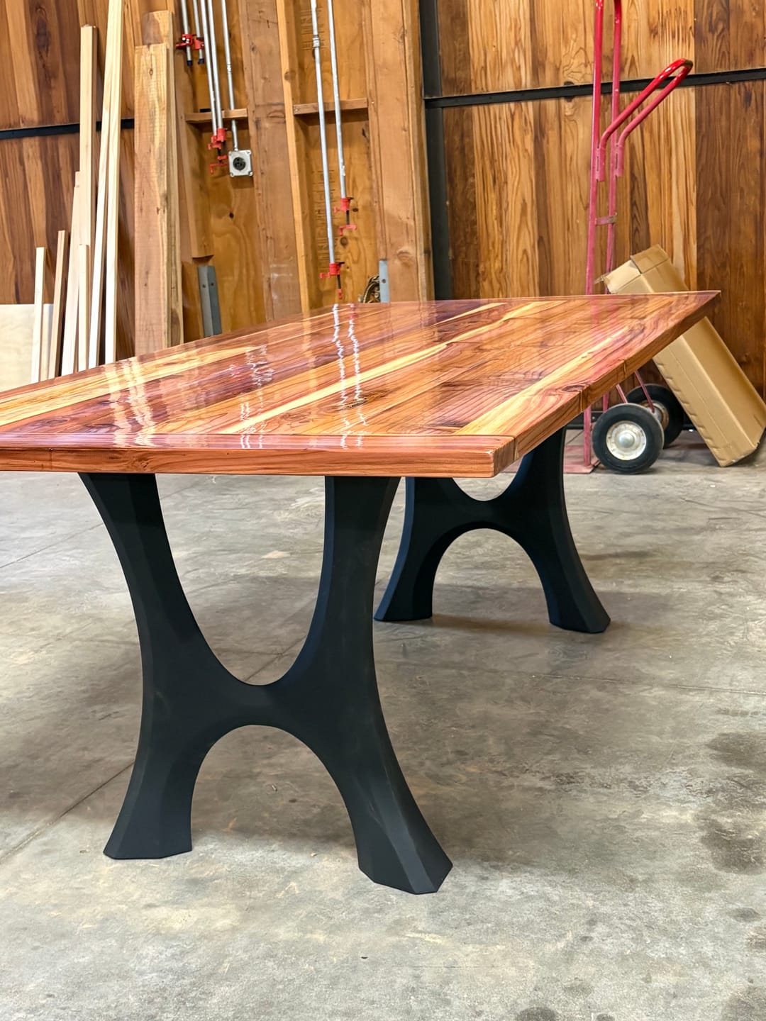 Customer photo review of Table Legs 405 Haru 28.2" H Metal Dining Furniture Legs