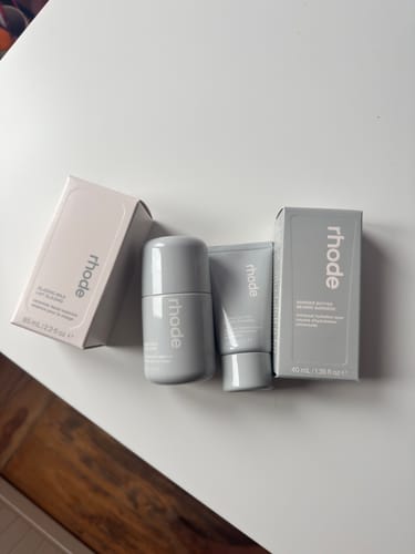 Customer photo review of glazing milk 2.2oz/65ml little  - disponível em Portugal