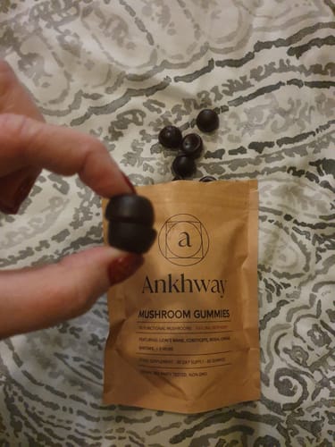 Customer photo review of Mushroom Gummies