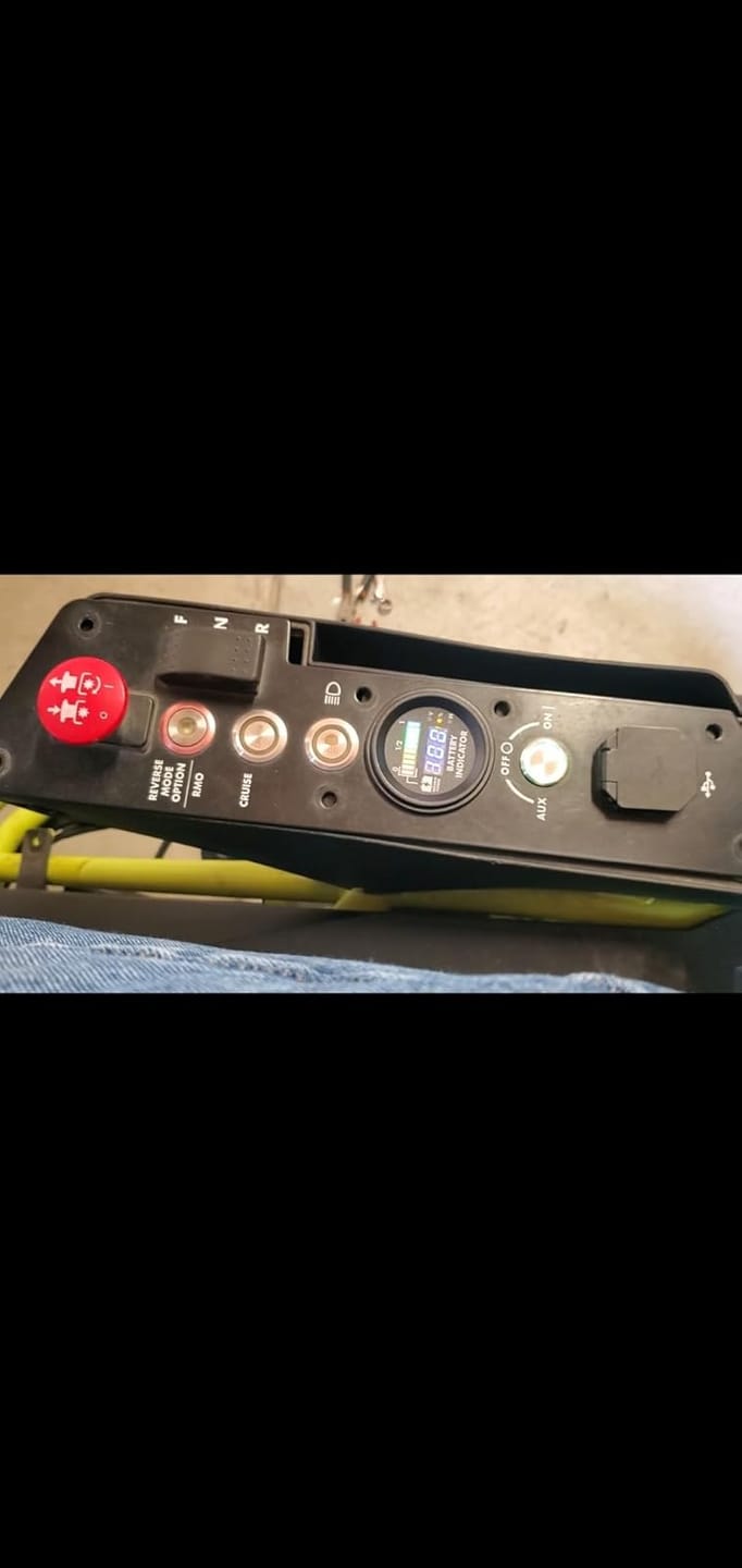 Customer photo review of 10 Amp 19mm Latching Stainless Steel/Aluminium alloy Push Button Switch LED Waterproof Round Self-Locking 1NO