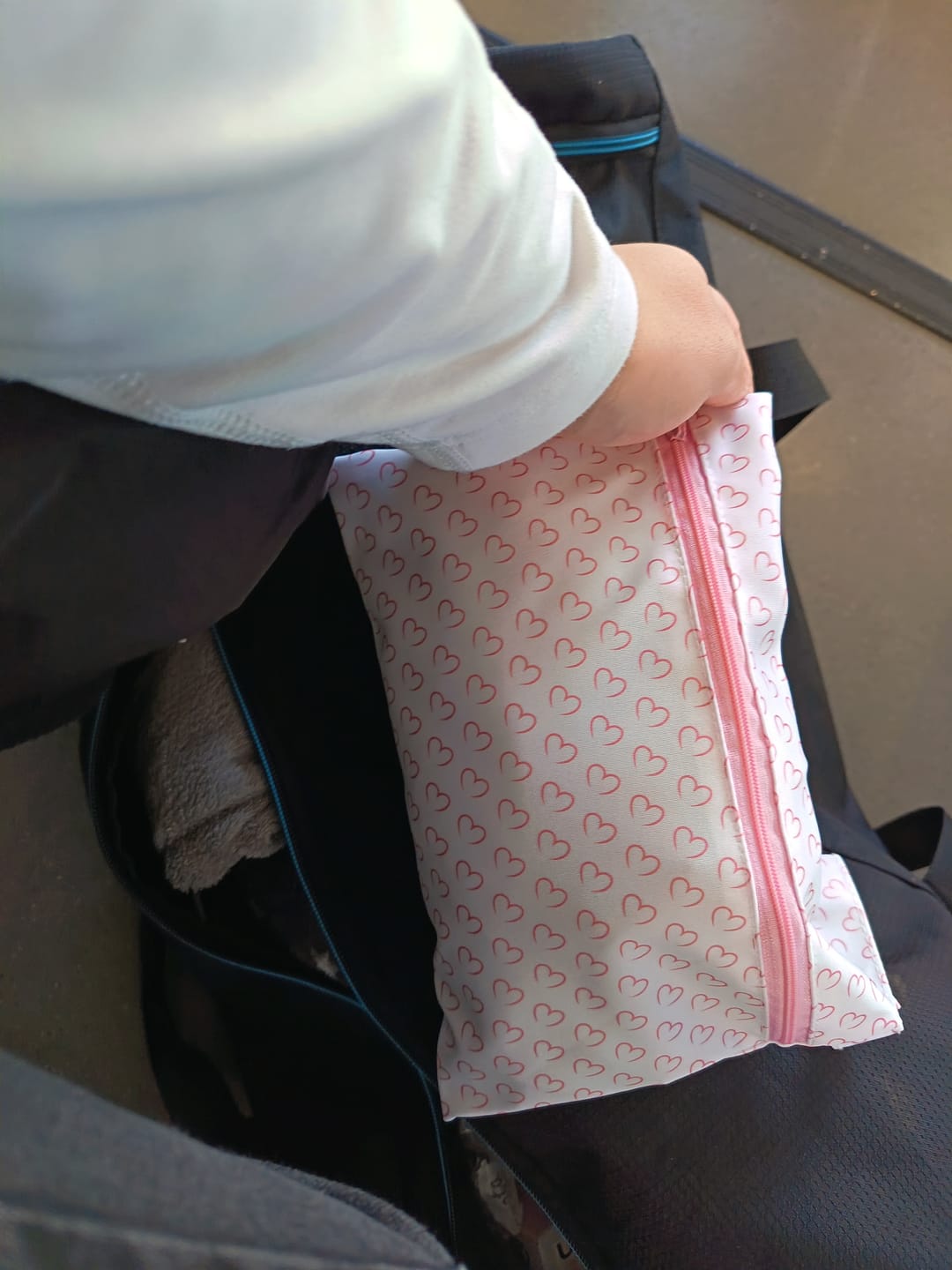 Customer photo review of Pochette imperméable coeur (grande taille)