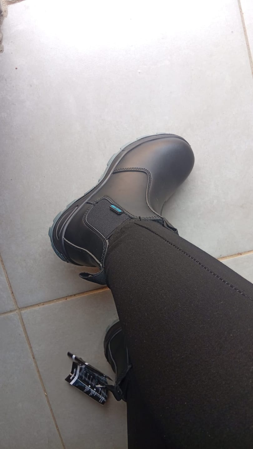 Customer photo review of Grittgear Mangano S1 Leather Safety Boot - Black