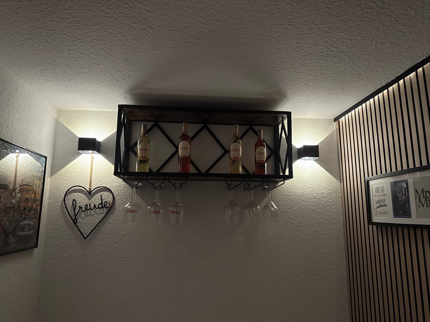 Customer photo review of CUBE Wall lamp | Rechargeable