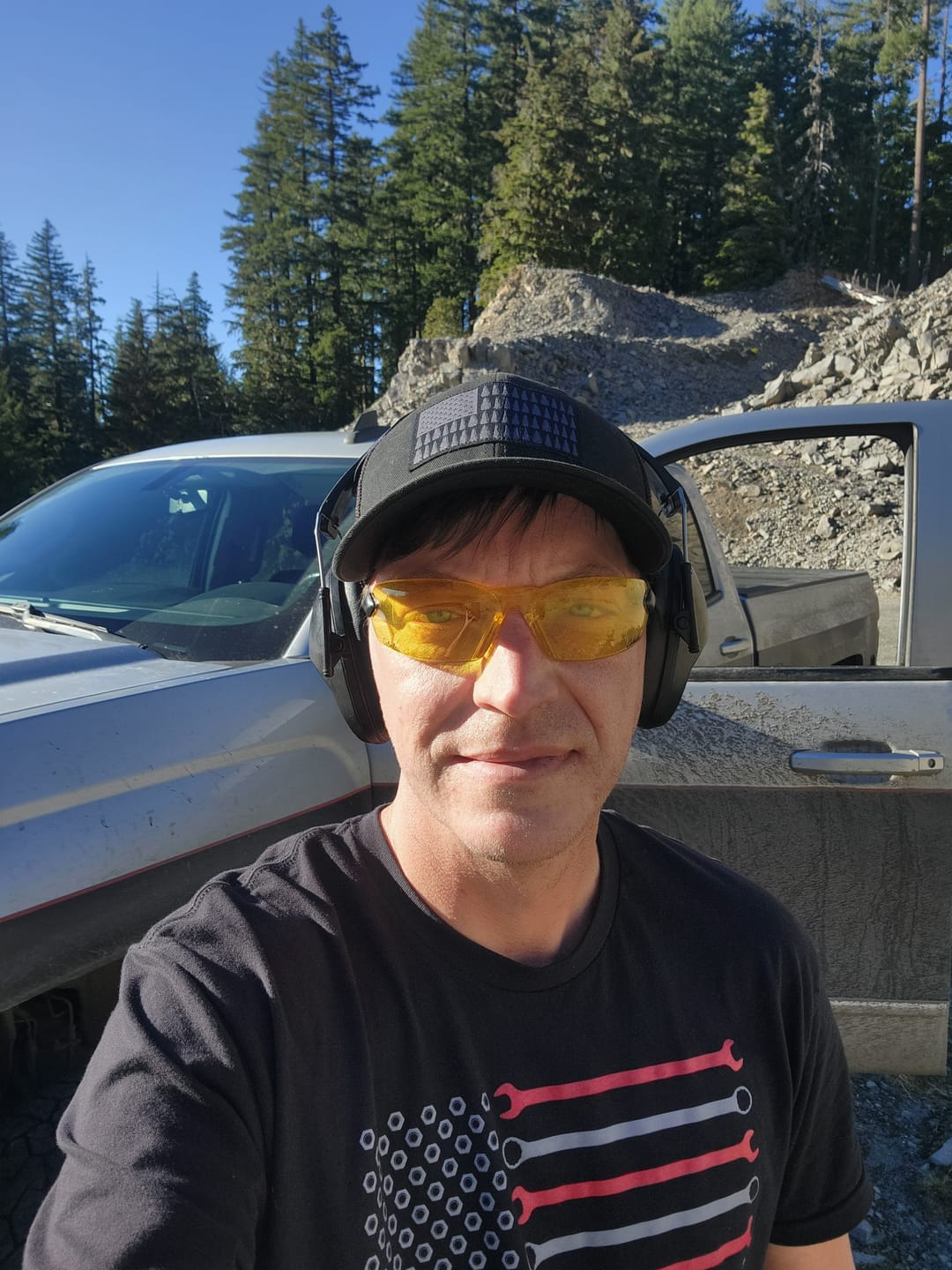 Customer photo review of 80Eighty® Wrench Flag Shirt