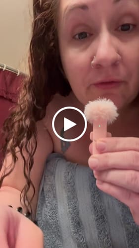 Customer video review of Apple Cider Vinegar Hair and Scalp Rinse | GIRL+HAIR