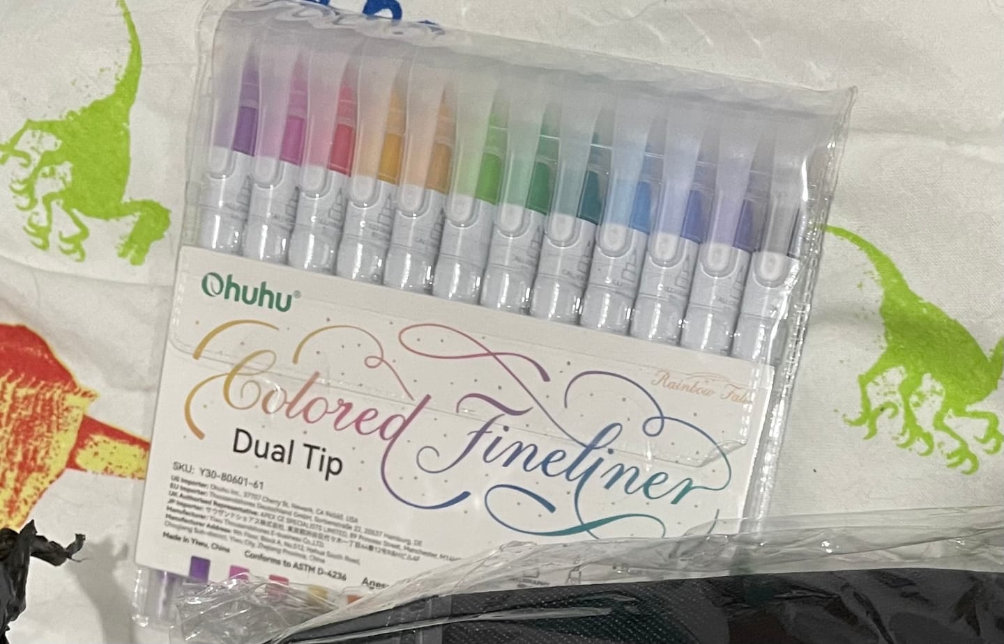Customer photo review of Ohuhu Colored Fineliner & Brush Pens, 12 Colors