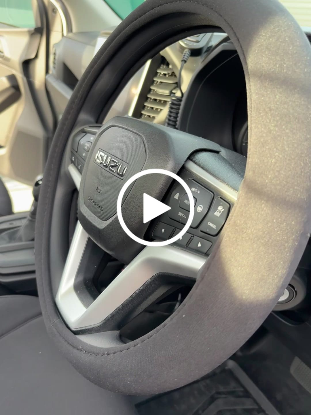 Customer video review of Sharkskin Ocean Scent Car Air Freshener – Long-Lasting Freshness for Your Ride
