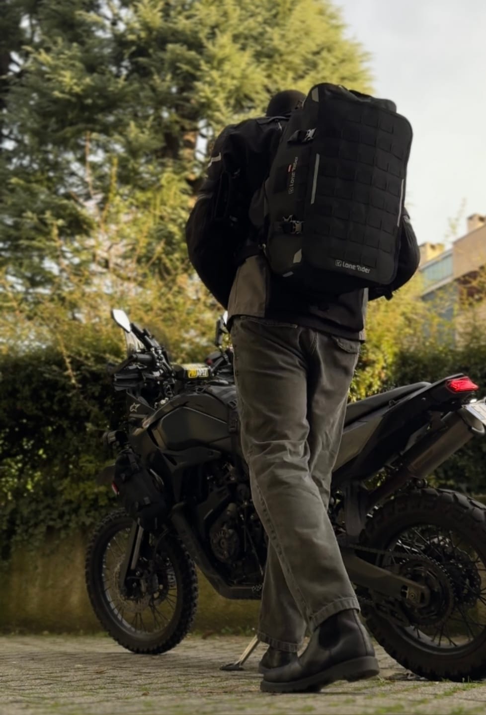 Customer photo review of Overlander