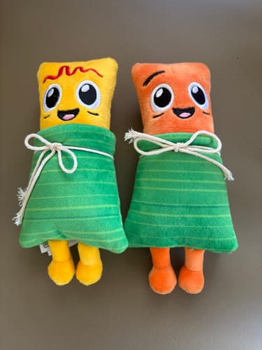 Customer photo review of Pasteles | Yuca y Masa