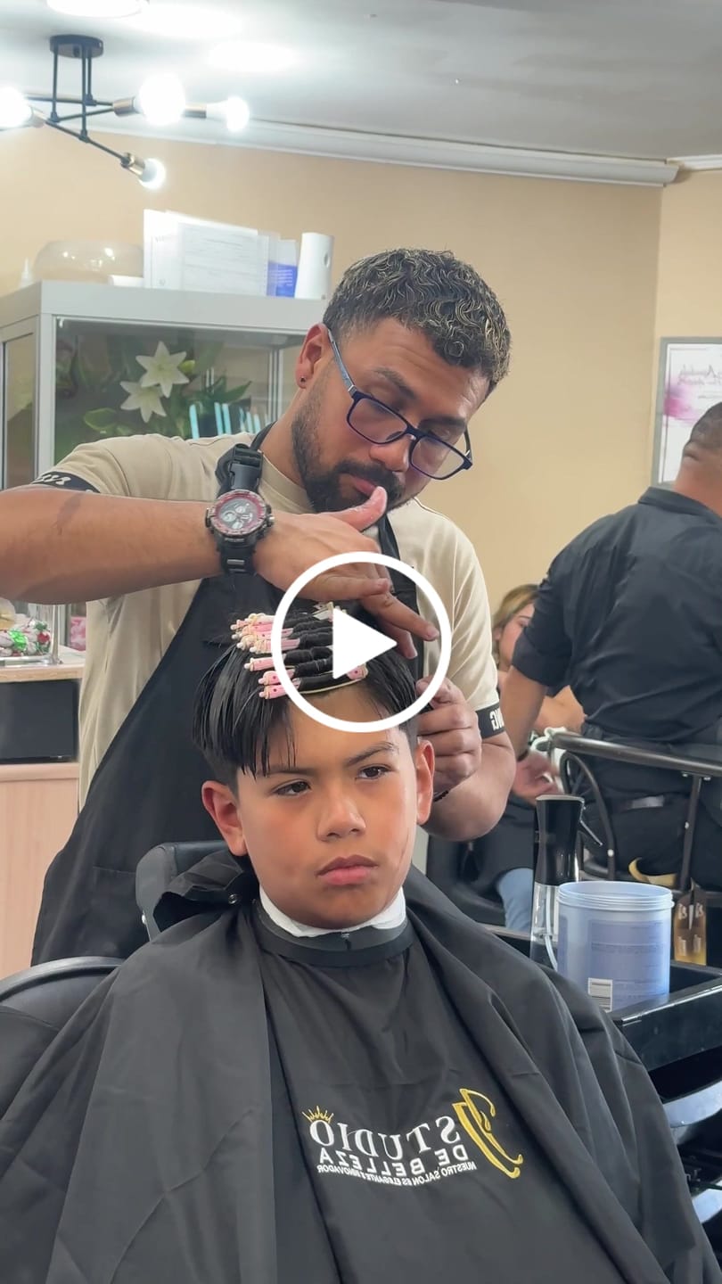 Customer video review of Capa Cuello de Silicona Negra sin Logos