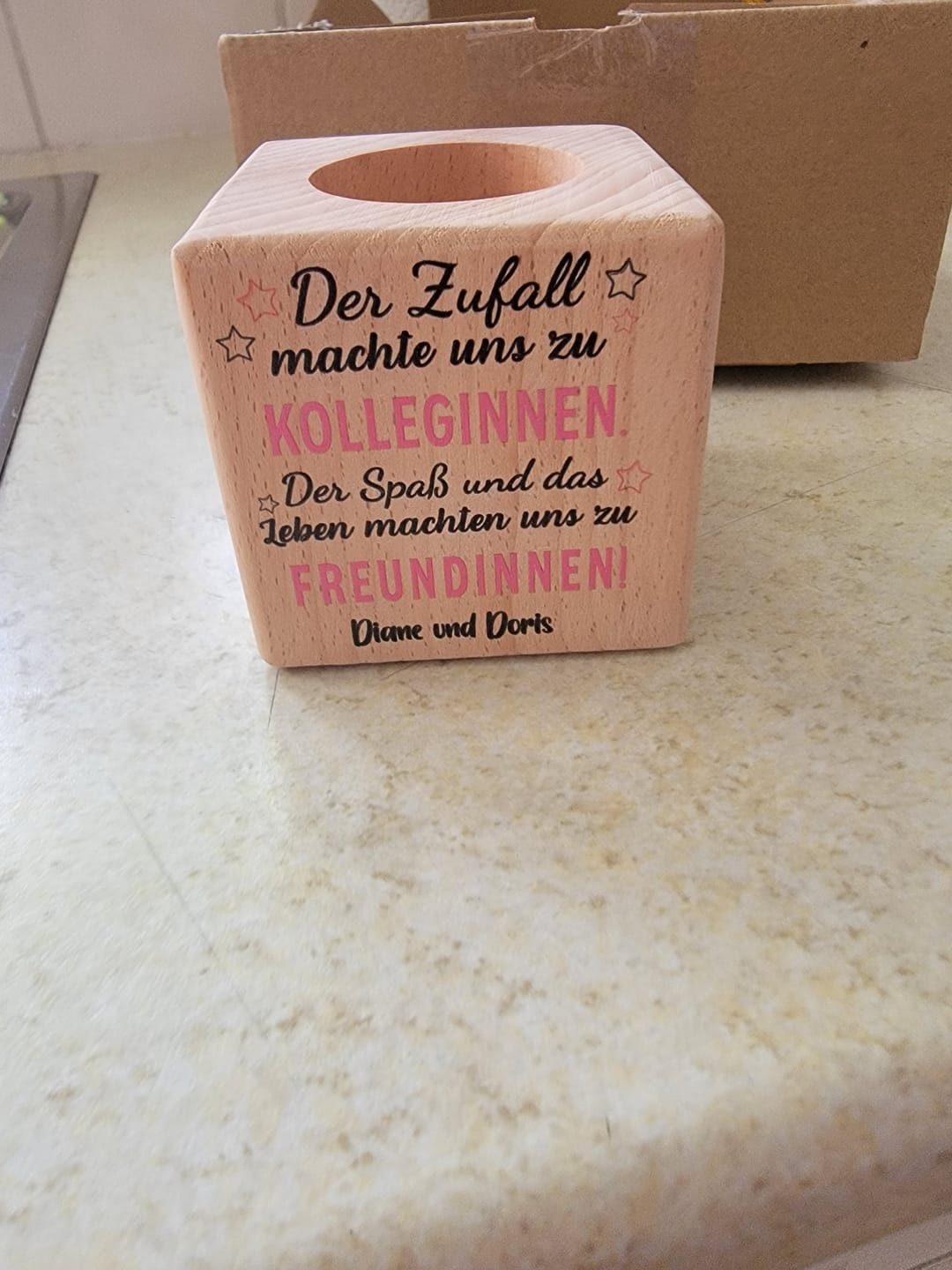 Customer photo review of Von der Kollegin zur Freundin - Personalisierter Kerzenwürfel