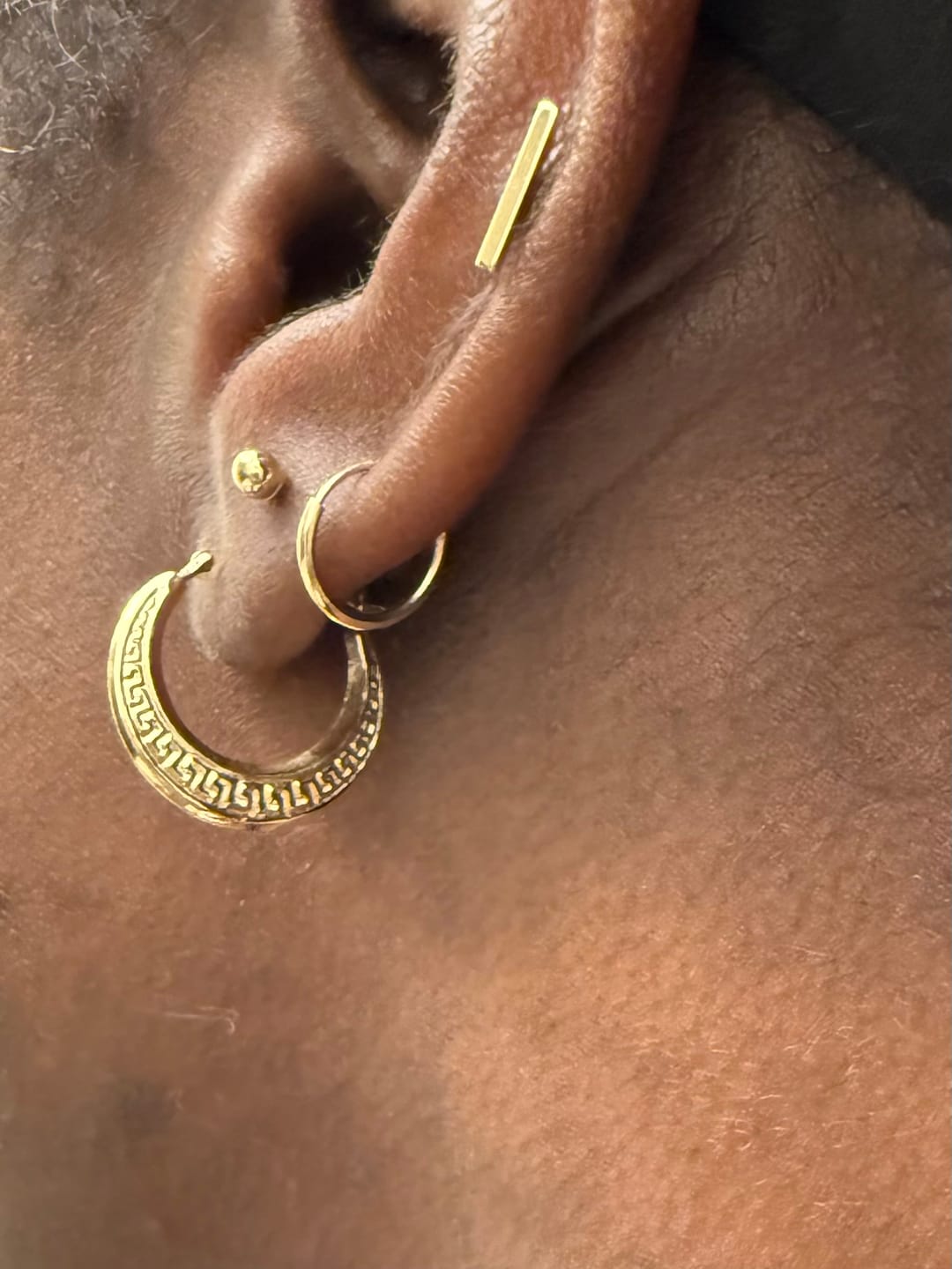 Customer photo review of 14k Yellow Gold Endless Hoop Earrings