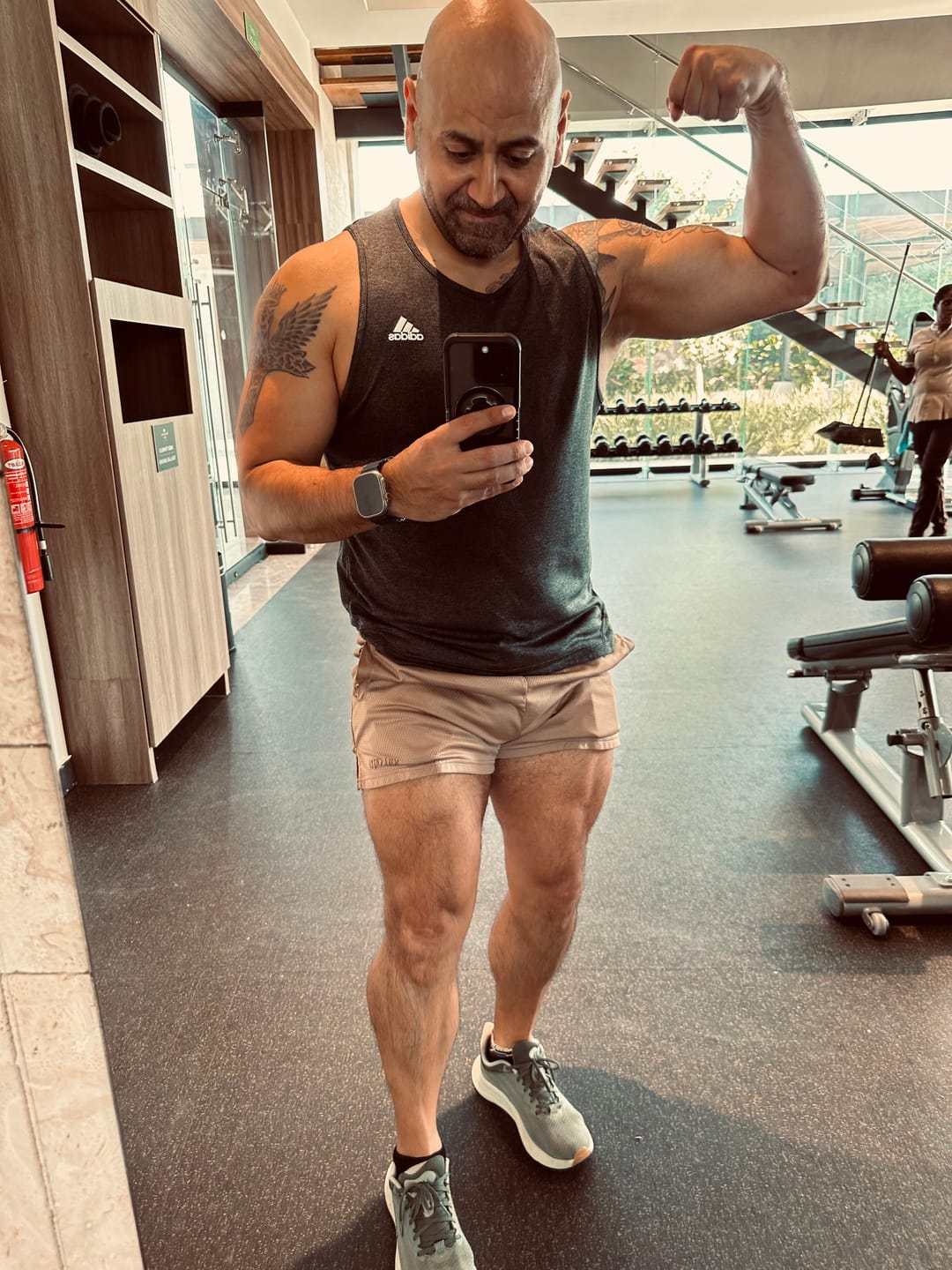 Customer photo review of Core Hybrid Shorts 5" Inseam
