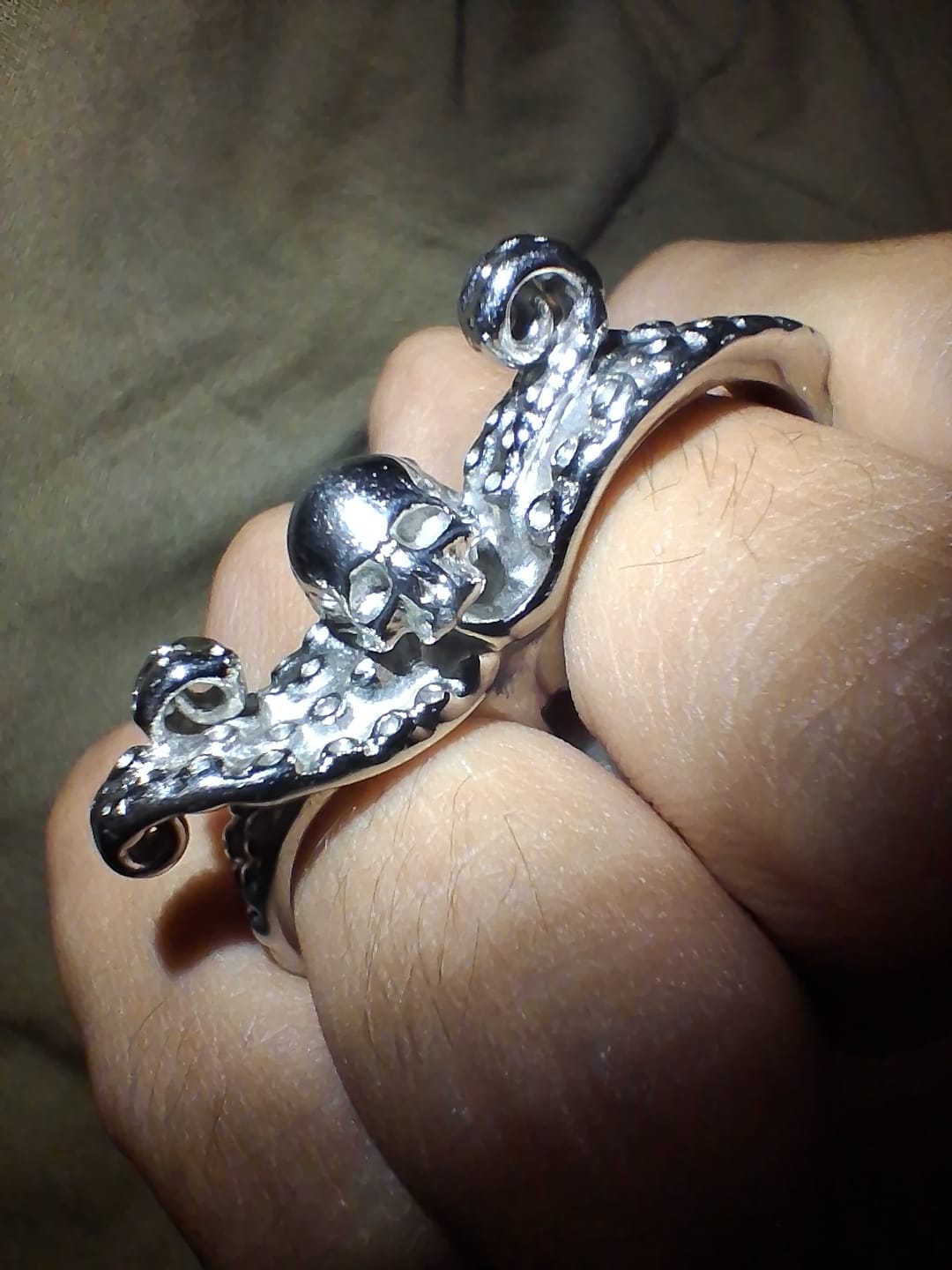 Customer photo review of DOUBLE FINGER OCTOSKULL RING