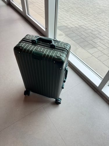 Customer photo review of ALUMINIUM SUITCASE PRE ORDER SHIPPING 15TH JANUARY