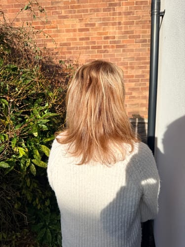 Customer photo review of 14" Wavy Clip In Hair Extensions