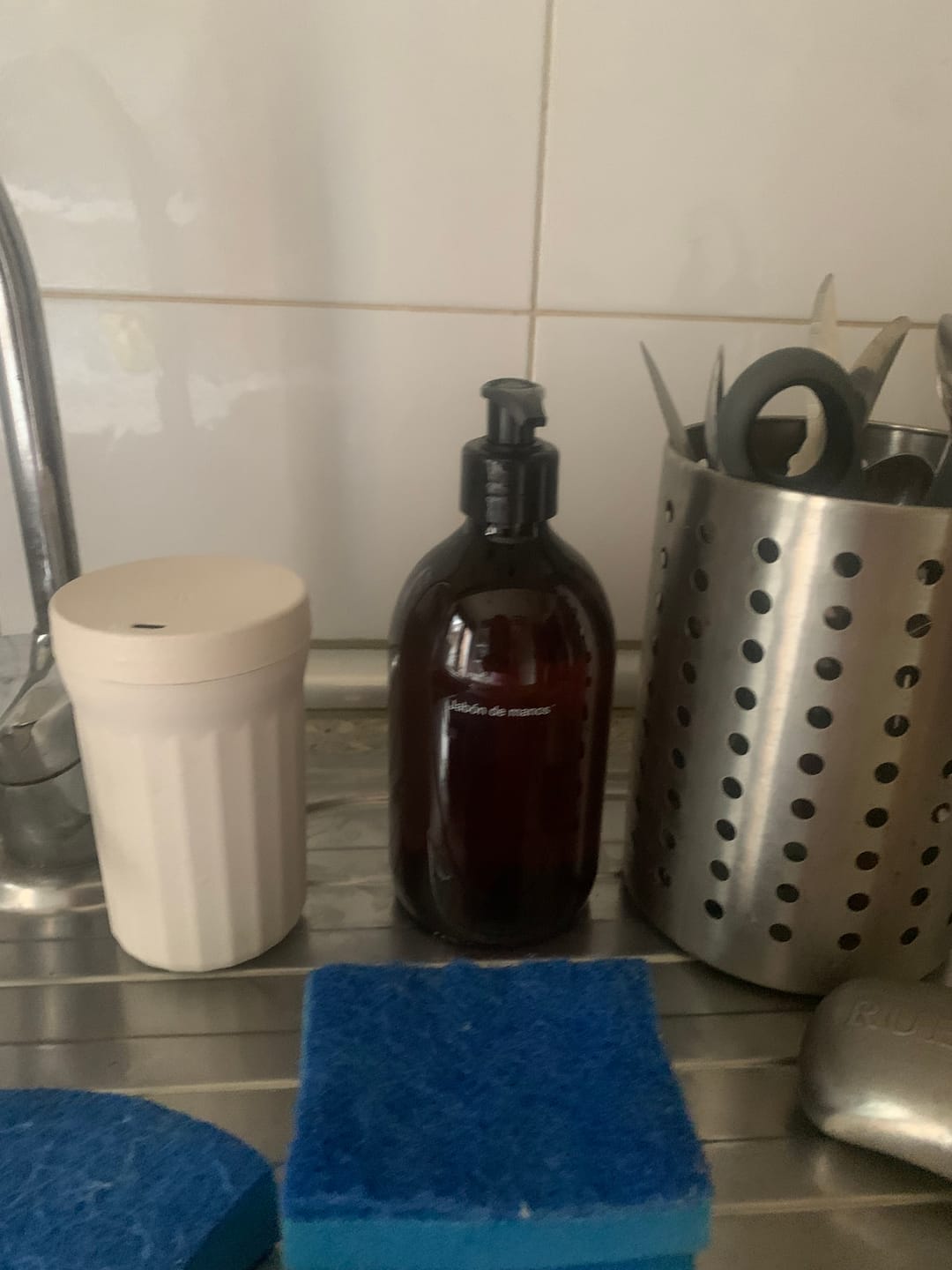 Customer photo review of Botella Soluto Jabón de Manos