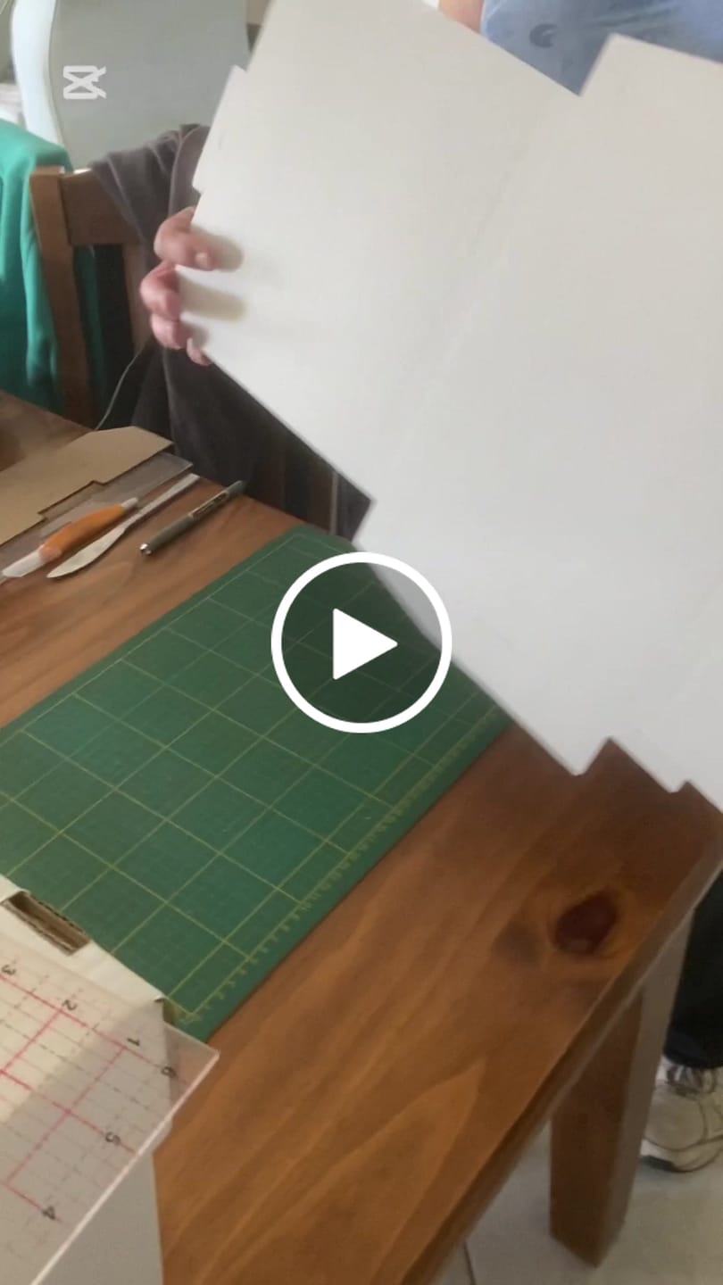 Customer video review of 270 x 220 x 16mm Superflat White Postal Box B63