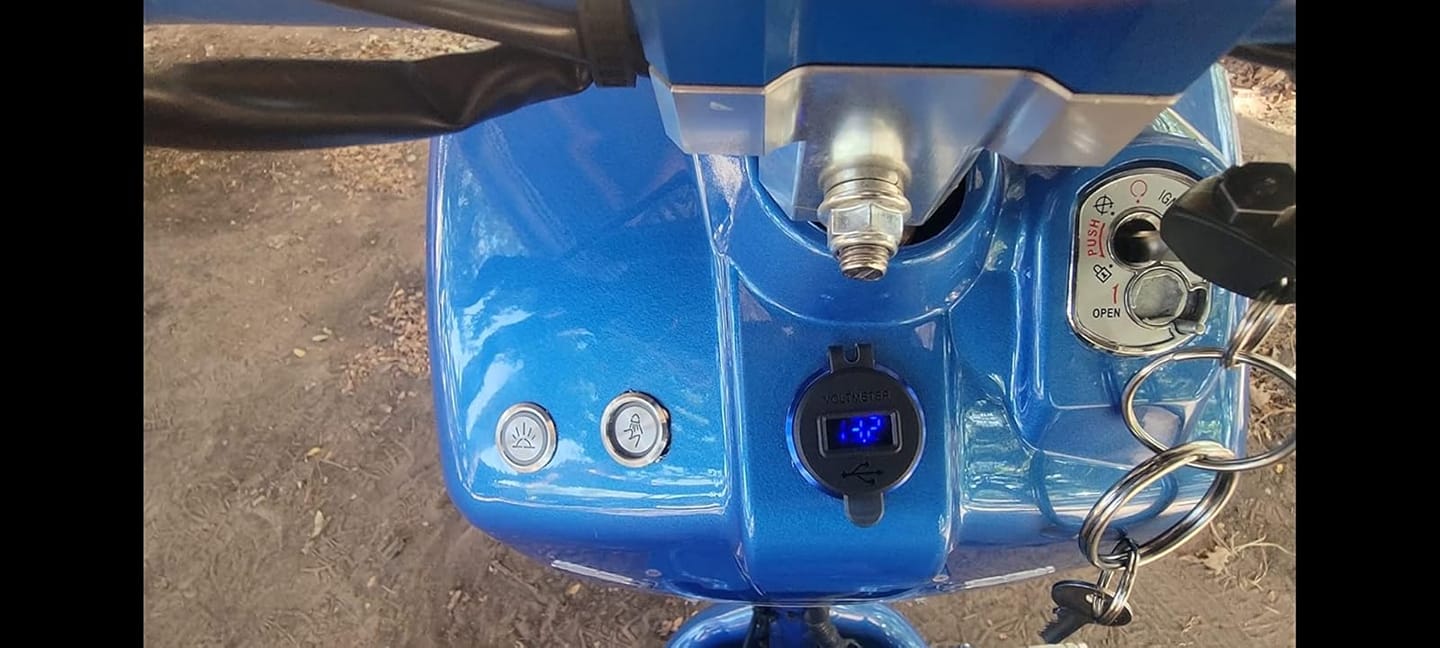 Customer photo review of 19mm Led LOGO Push Button Switch (To purchase customized products, please contact the official email info@apiele.com  Customized patterns start from 100 pieces)